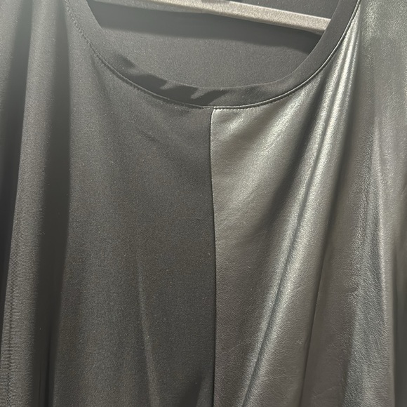 gorgeous joseph ribkoff top with pleather front and sleeves . - Picture 2 of 5